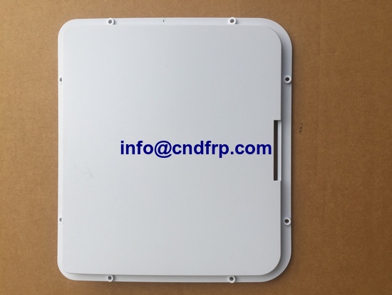 Injection molding plastic parts