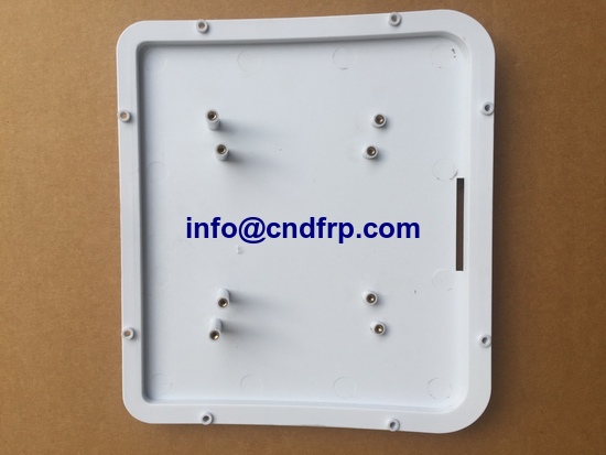 Injection molding plastic parts