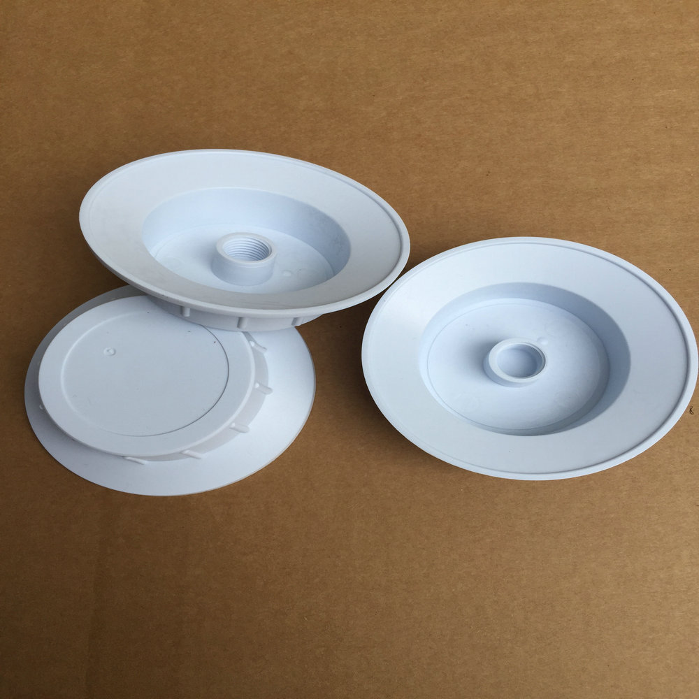 Injection molding plastic parts