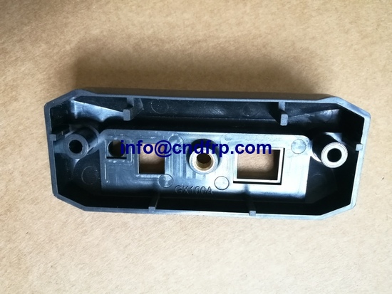 Molded plastic parts